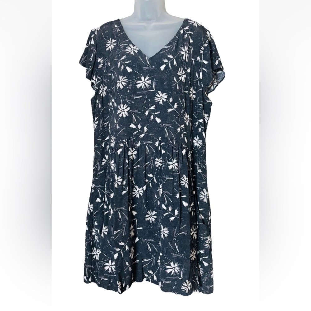 Garnet Hill V Neck Drop Waist Dress Black Floral Pockets Women's Size 18 - Picture 2 of 11